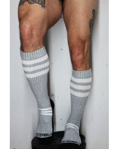 Chaussettes hautes Retro Remix Grises sextoys et accessoires sur La Boutique du Hard