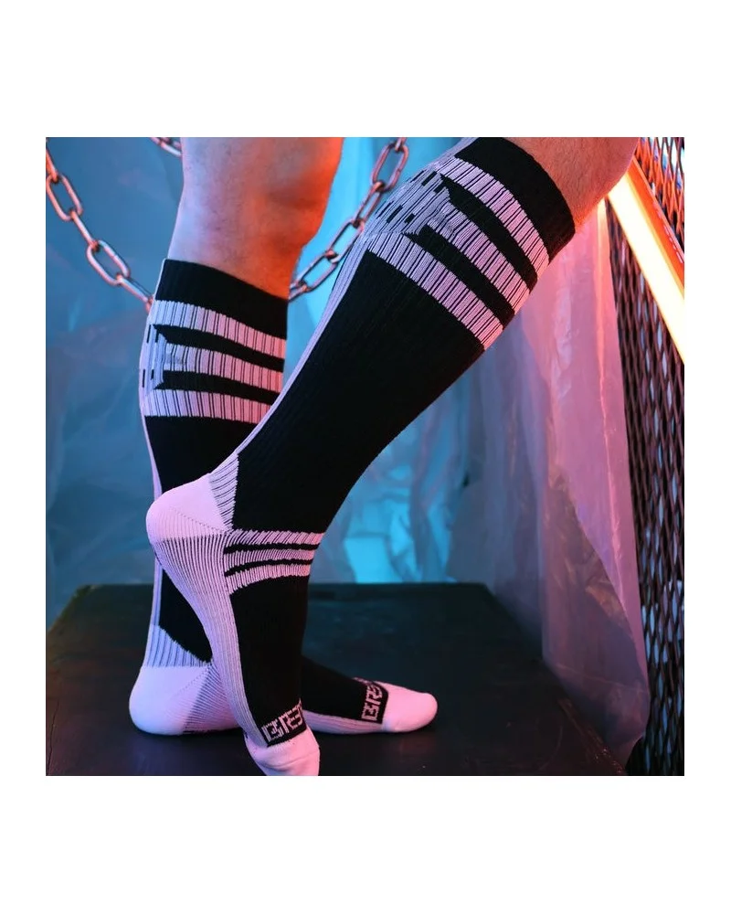 Chaussettes hautes Retro Remix Noires sextoys et accessoires sur La Boutique du Hard