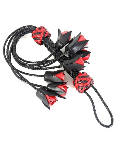 Martinet Eight Roses 55cm sextoys et accessoires sur La Boutique du Hard